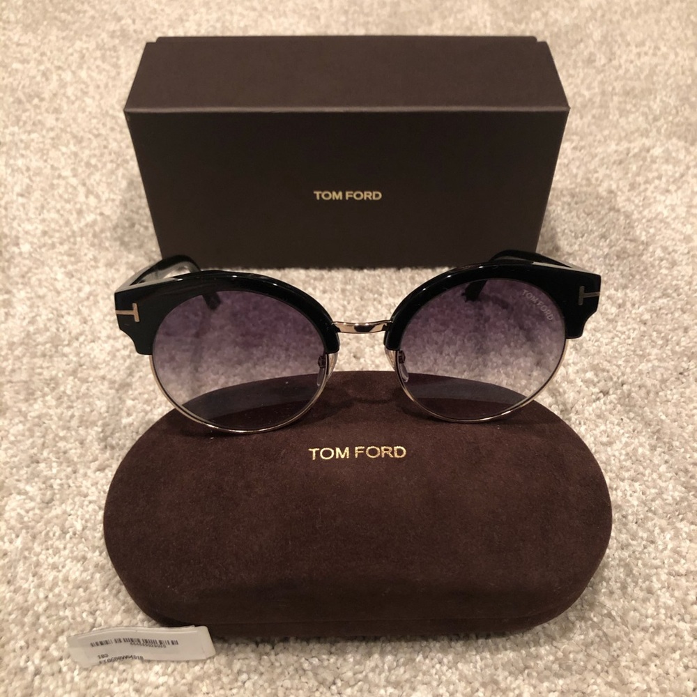 NWT TOM FORD sunnies